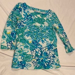 Lilly Pulitzer beautiful 3/4 sleeve top